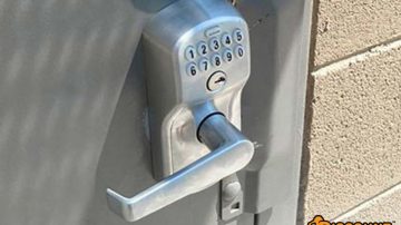 Commercial Locksmith in Milwaukee